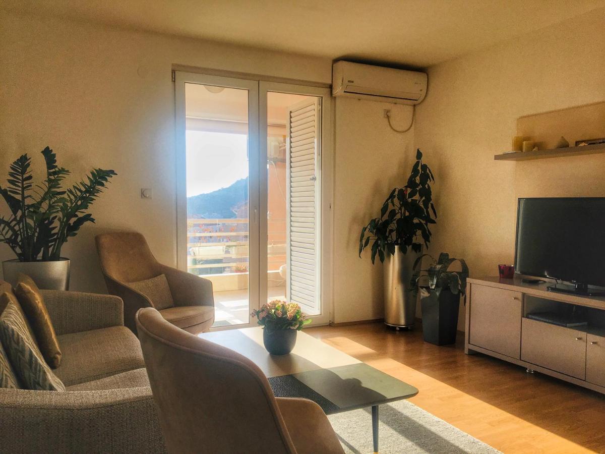 Home Apartment Petrovac Kültér fotó