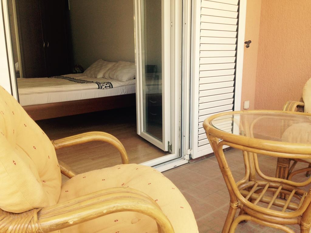 Home Apartment Petrovac Kültér fotó